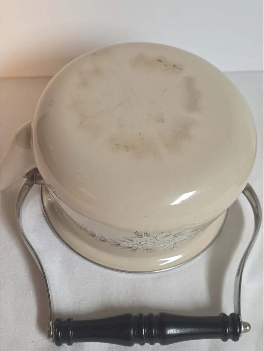 Vtg Cream Enamelware Tea Kettle Gray Floral Sketch Pot Wood Swing Handle